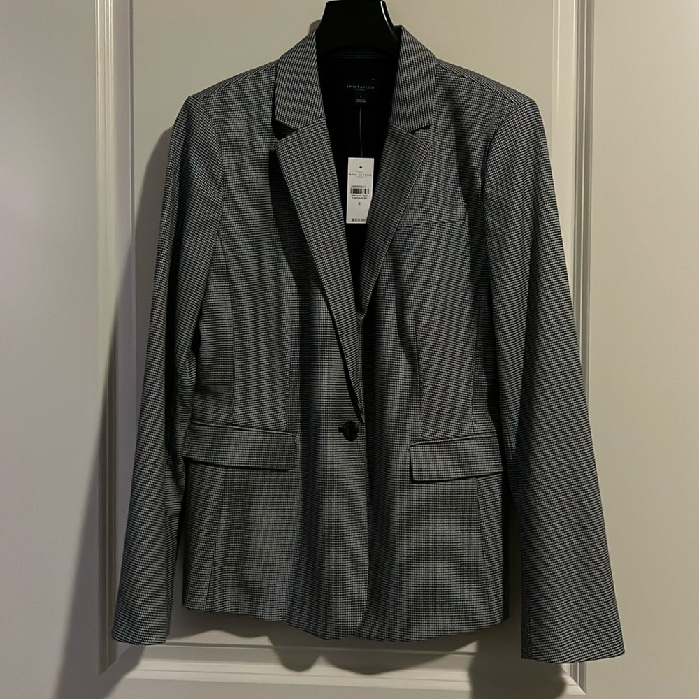 NWT - Ann Taylor Factory - Hutton Blazer - Houndstooth Black/White - Sz 8